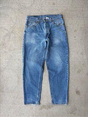 Vintage 90s Levis 550 Blue Denim Jeans Made in Canada 32x30.5 Relaxed Tapered